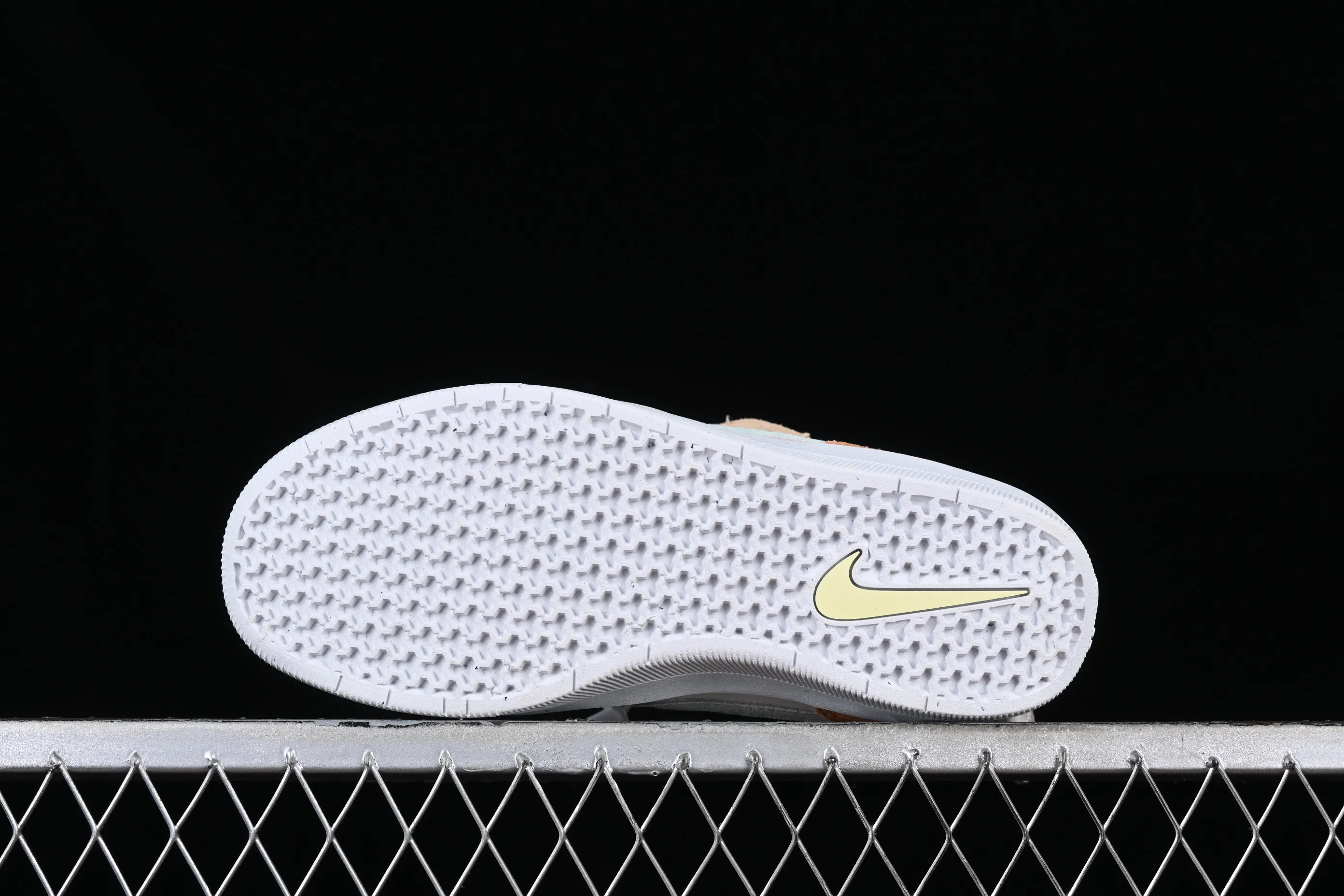 All categories Nk SB Dunk series Nk Force 58 simplified skateboard shoes Nk SB Force 58 Nike simplified retro skateboard shoes FN8888-131